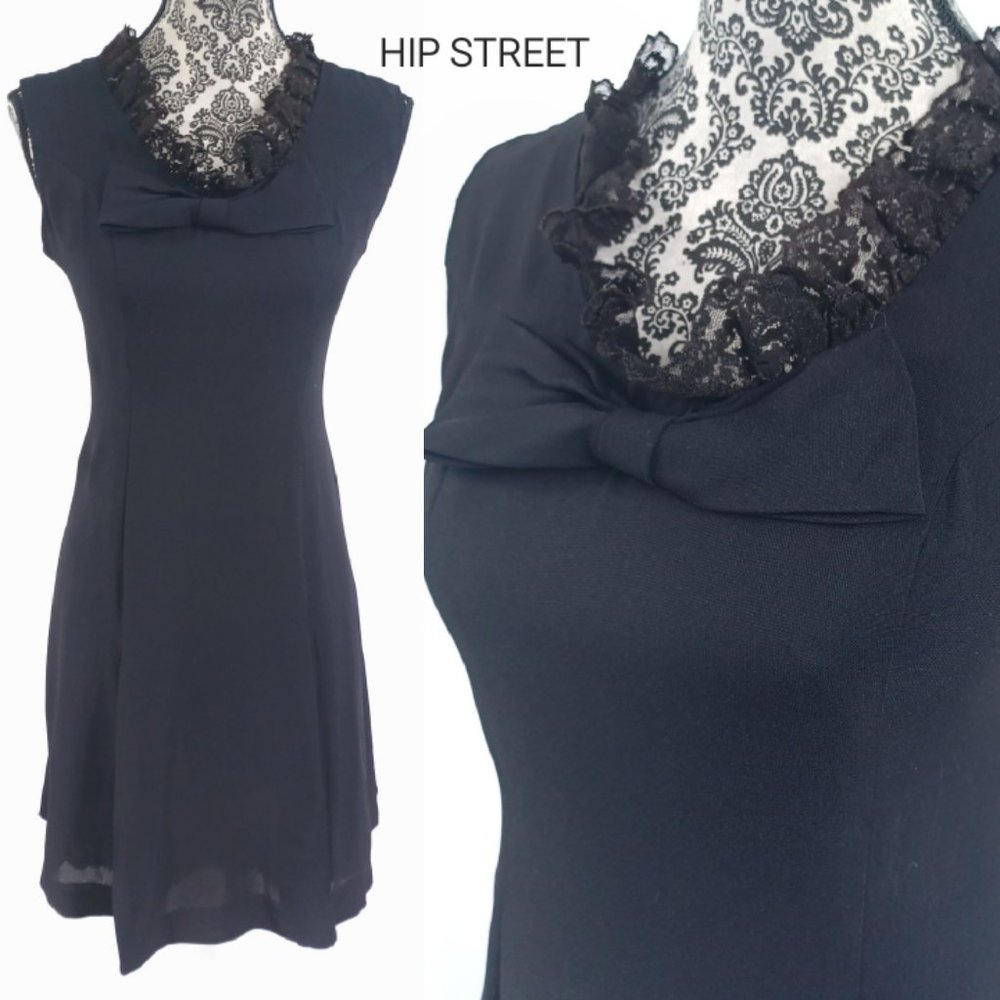 VINTAGE Dress 50's 60's Sleeveless Lace Neck Fit & Flare Party Cocktail S